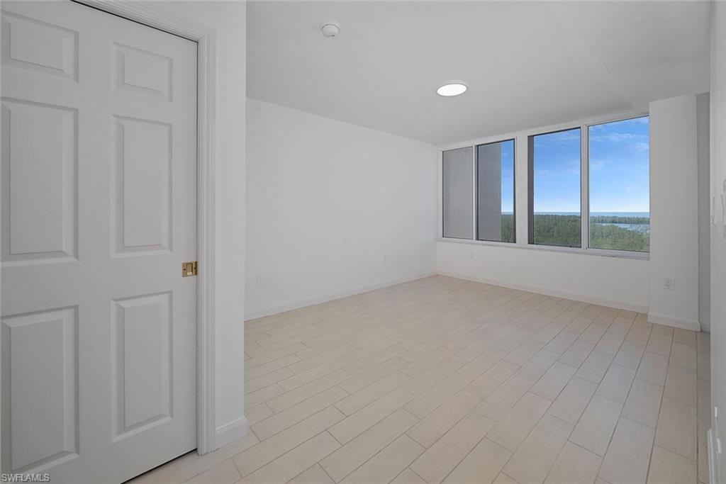 6849 Grenadier Blvd # 603 Property Photo 14