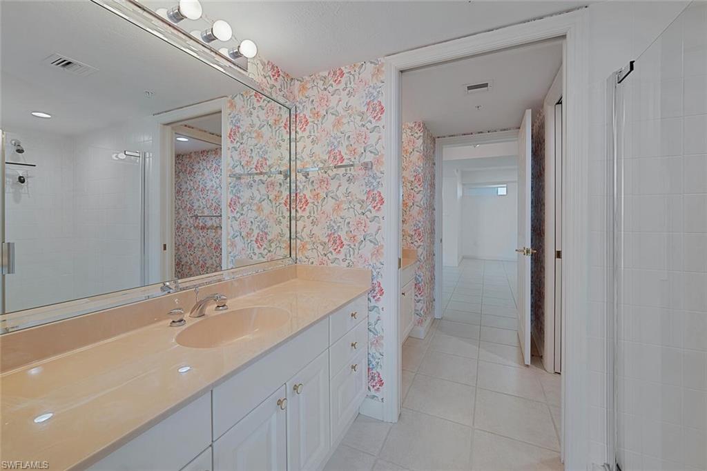 6849 Grenadier Blvd # 603 Property Photo 16