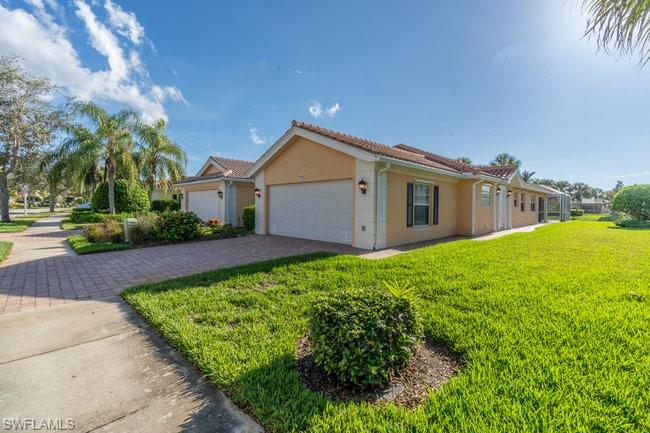7636 Rozzini Ln Property Photo 3