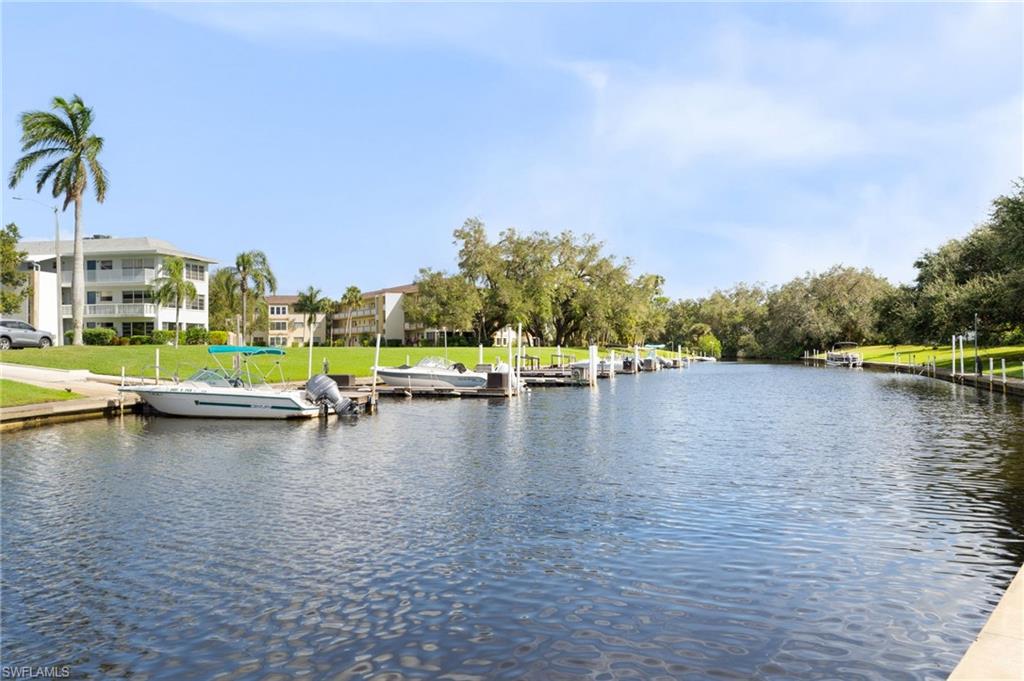 1535 Tropic TER Property Photo 1