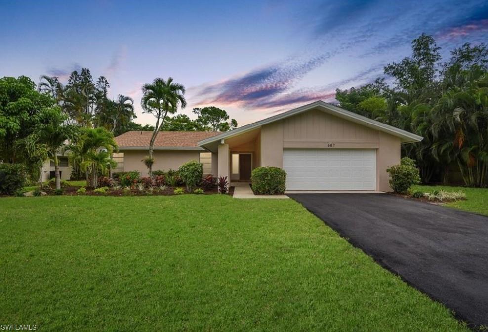 687 Cypress Way E Property Photo 1
