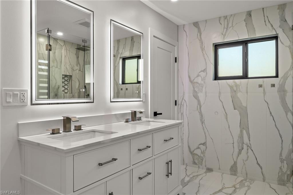 5533 Wendy Ln Property Photo 21
