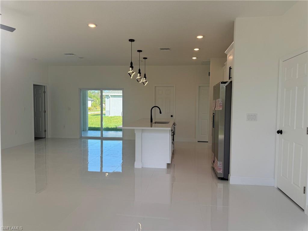 1422 Highland Ave Property Photo 3