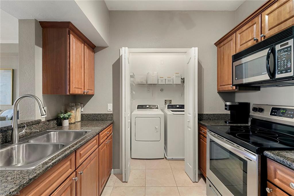 12990 Positano Cir # 204 Property Photo 10