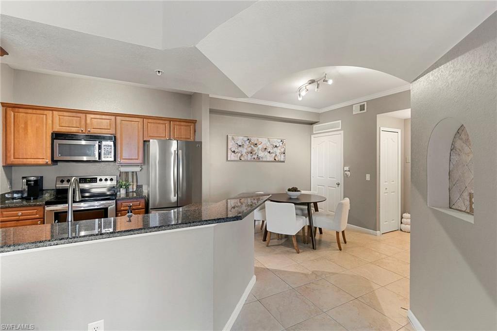 12990 Positano Cir # 204 Property Photo 13