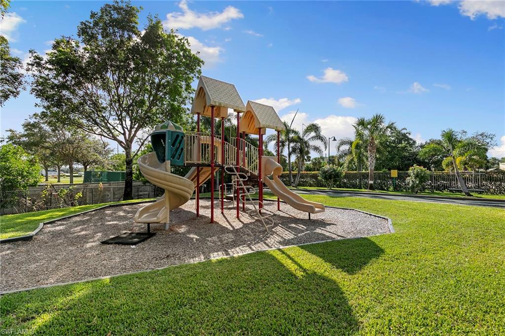 12990 Positano Cir # 204 Property Photo 29
