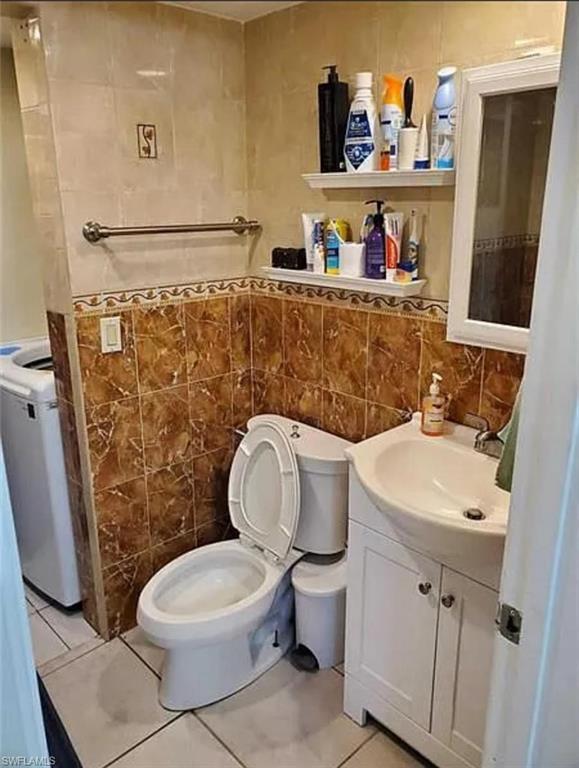 1670 Forest Lakes Cir # C Property Photo 7