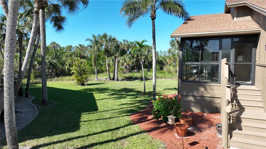 17503 Island Inlet Ct Property Photo 3