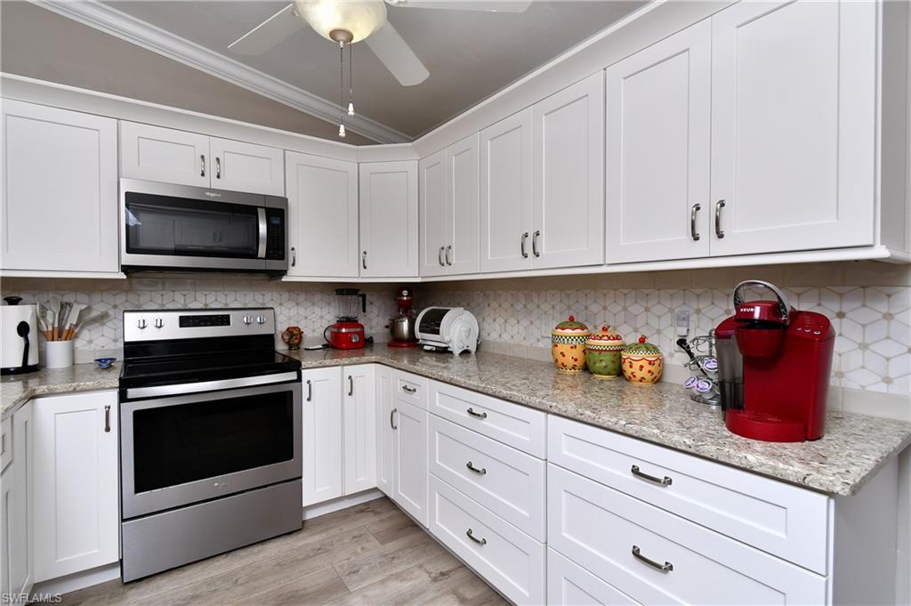 17503 Island Inlet Ct Property Photo 10