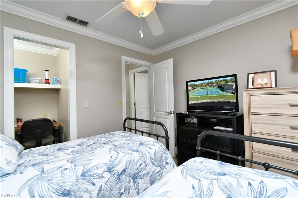 17503 Island Inlet Ct Property Photo 19