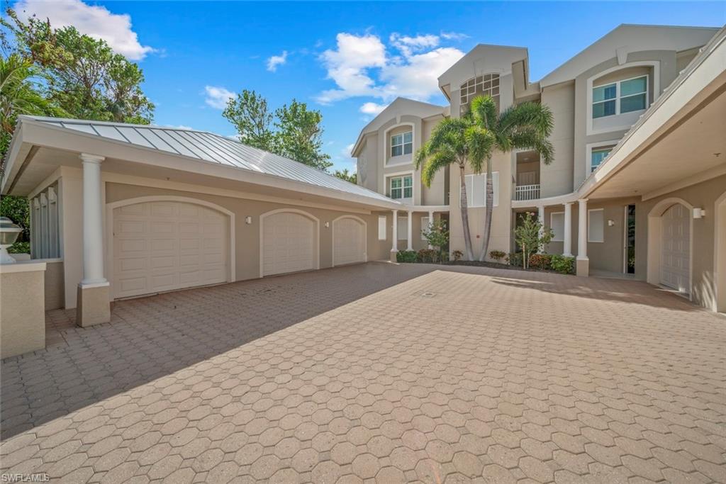 5669 Baltusrol Ct # 2a Property Photo 2