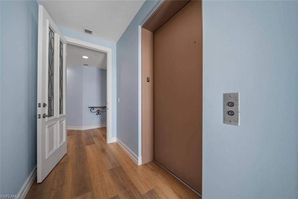 5669 Baltusrol Ct # 2a Property Photo 3