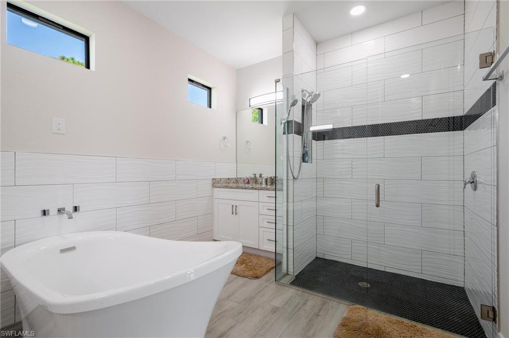 4665 Keylargo Ln Property Photo 14
