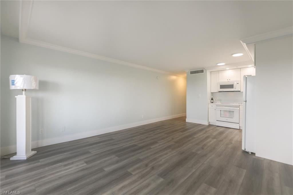 5122 Bayside Property Photo 22