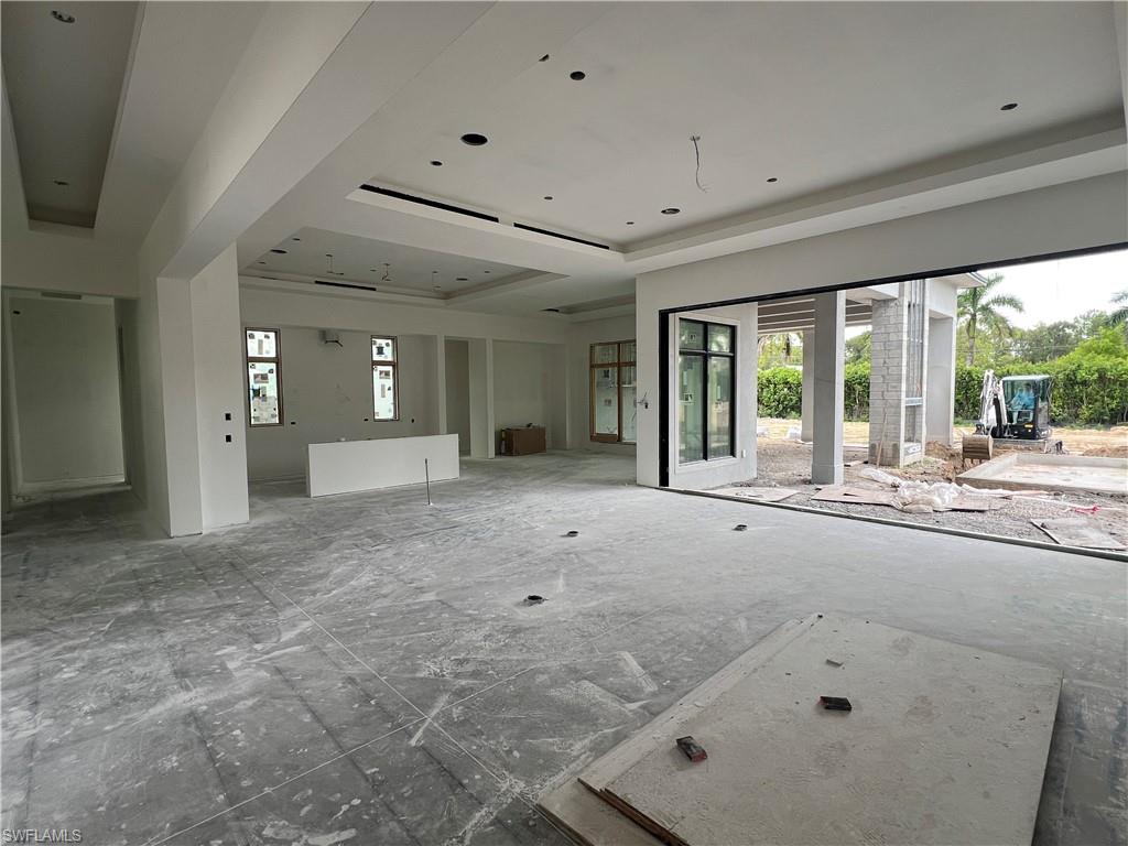 3080 Ravenna Ave Property Photo 6
