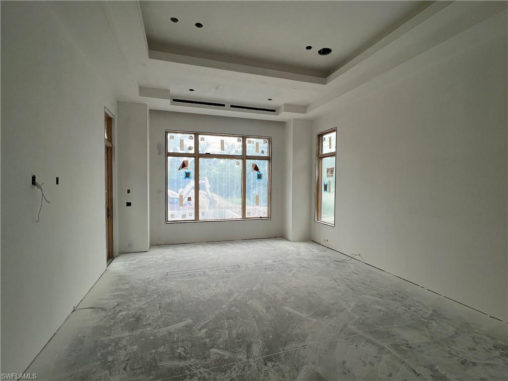 3080 Ravenna Ave Property Photo 8