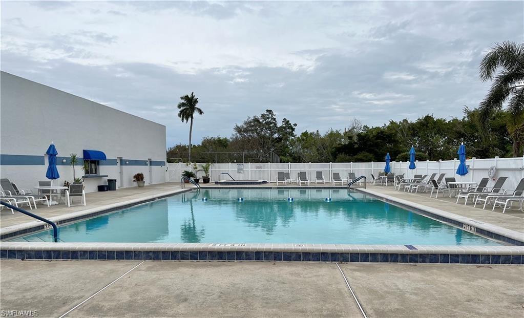 6822 Bogey Dr Property Photo 28