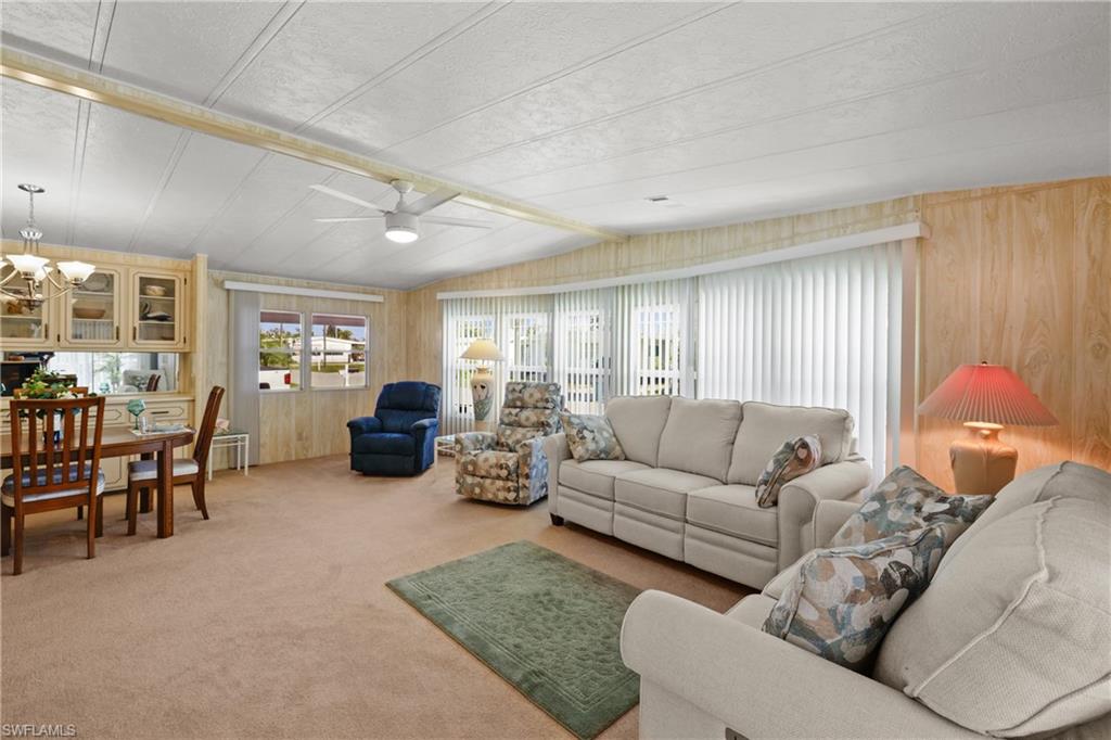 707 Palm Frond Ct Property Photo 11