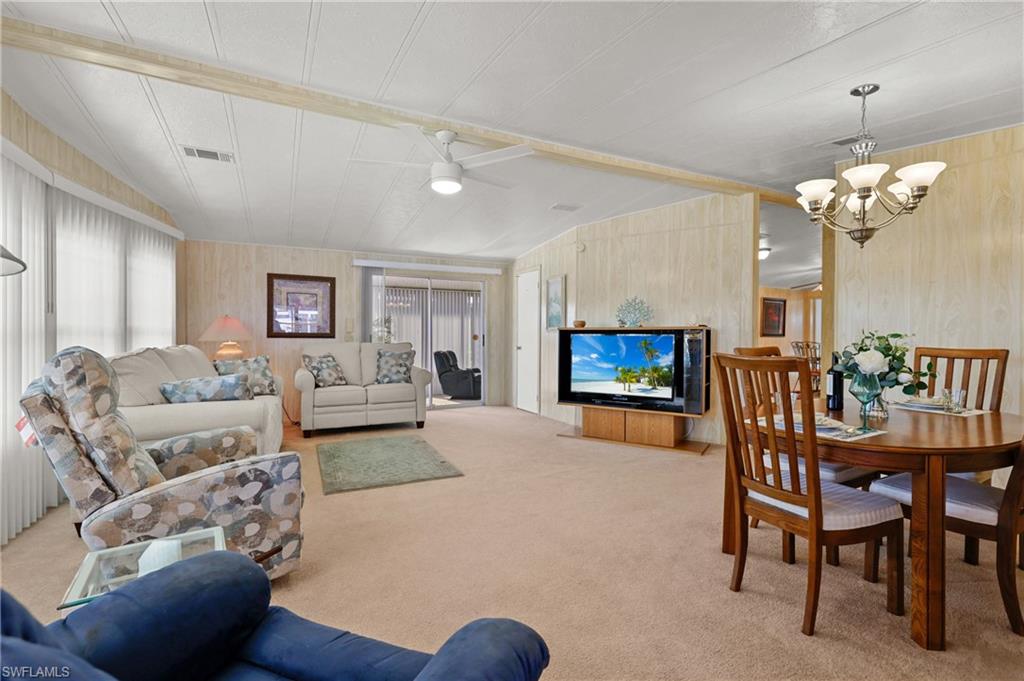 707 Palm Frond Ct Property Photo 12