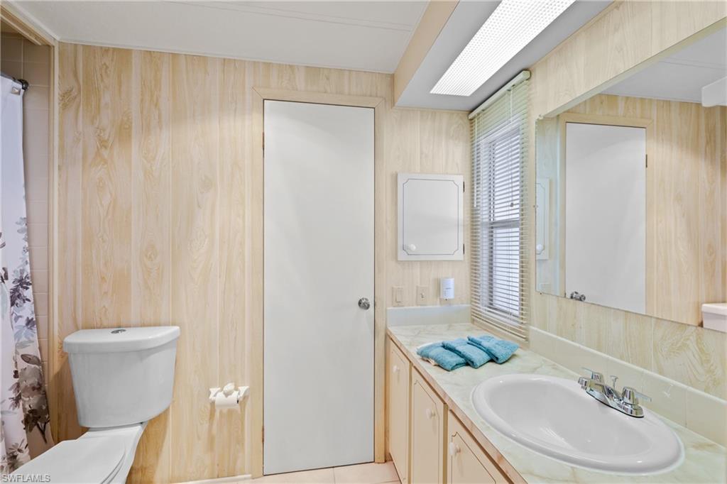 707 Palm Frond Ct Property Photo 15