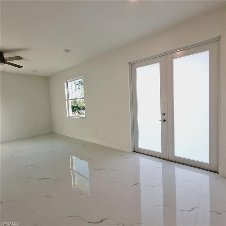836 Giorgio Ave S Property Photo 8