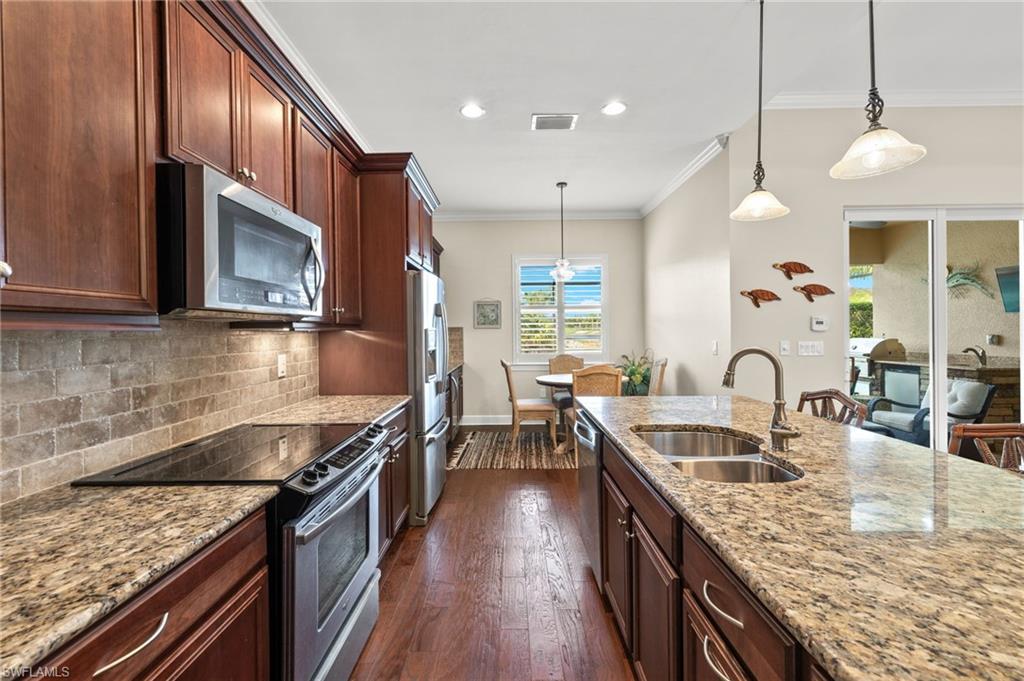 12416 Chrasfield Chase Property Photo 10