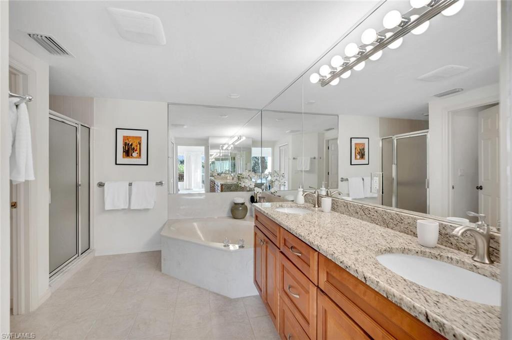 26881 Wedgewood Dr # 102 Property Photo 15