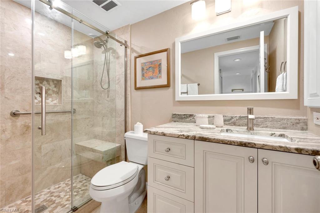 26881 Wedgewood Dr # 102 Property Photo 18