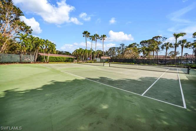 26881 Wedgewood Dr # 102 Property Photo 22