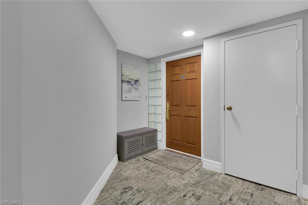 20 Seagate Dr # 103 Property Photo 4