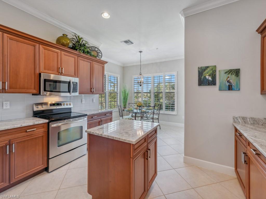 8085 Players Cove Dr # 201 Property Photo 8