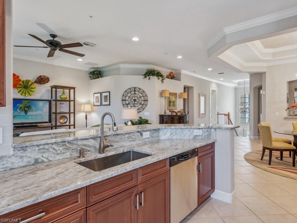 8085 Players Cove Dr # 201 Property Photo 9
