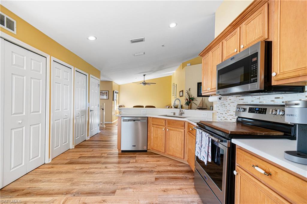 10351 Whispering Palms Dr # 105 Property Photo 17