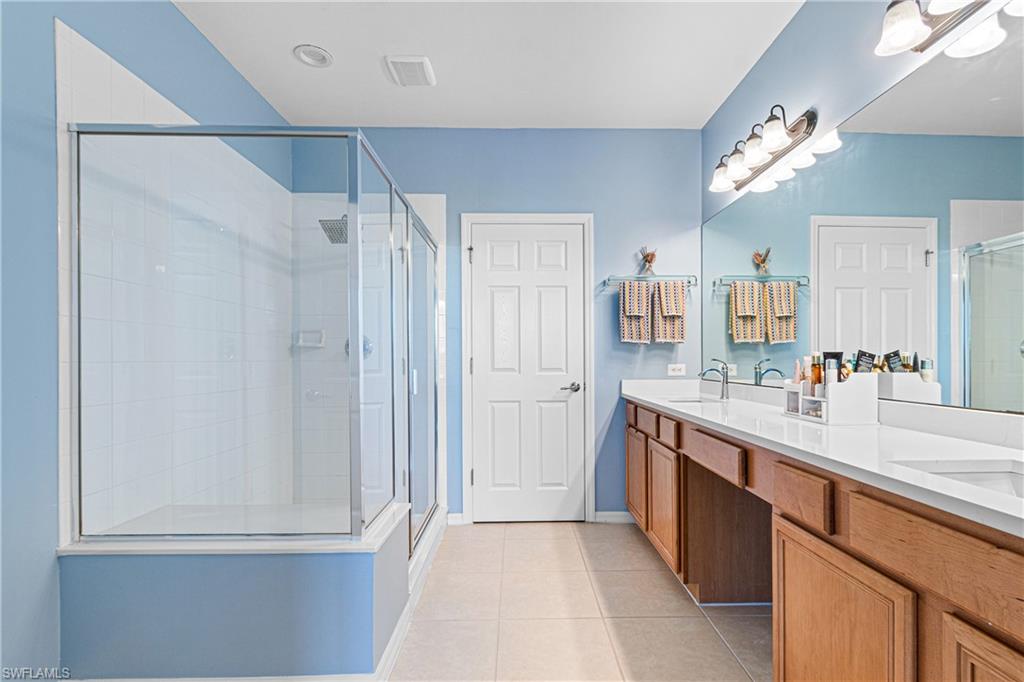 10351 Whispering Palms Dr # 105 Property Photo 30