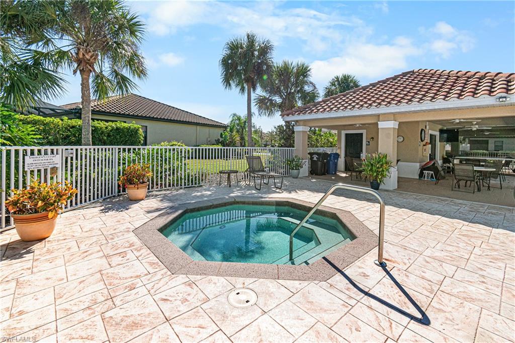 10351 Whispering Palms Dr # 105 Property Photo 46
