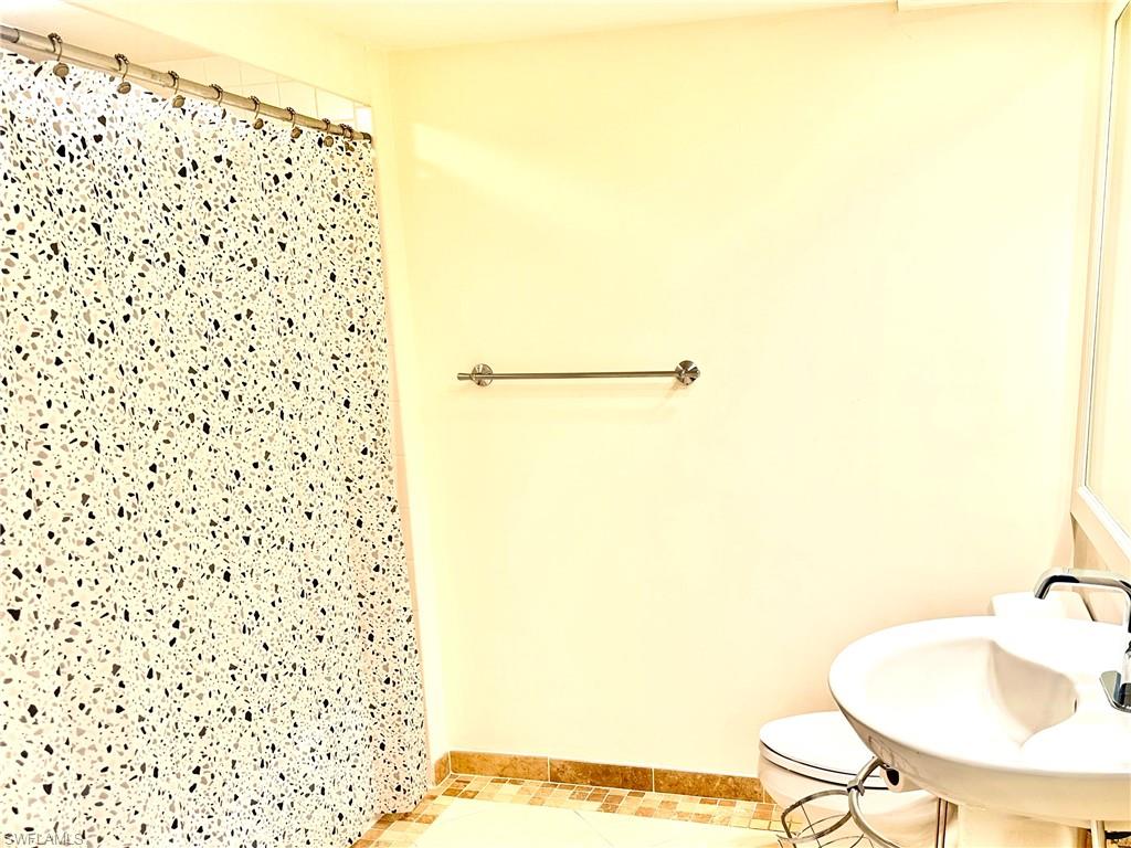 4751 Gulf Shore Blvd N # 1202 Property Photo 23