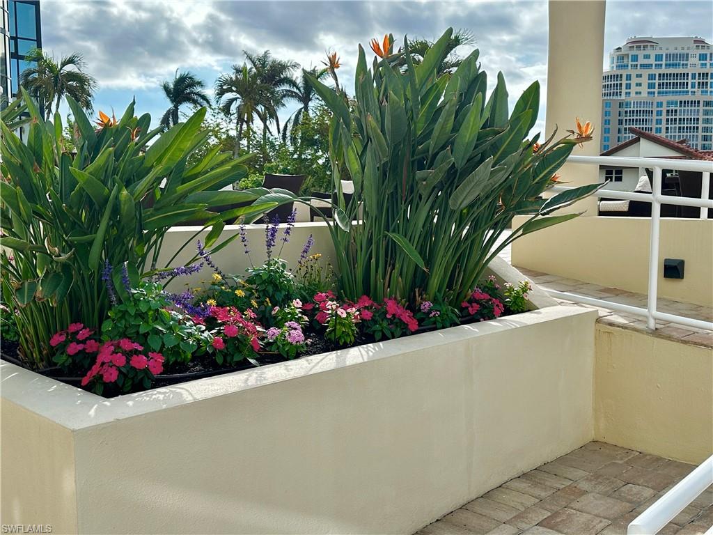 4751 Gulf Shore Blvd N # 1202 Property Photo 46