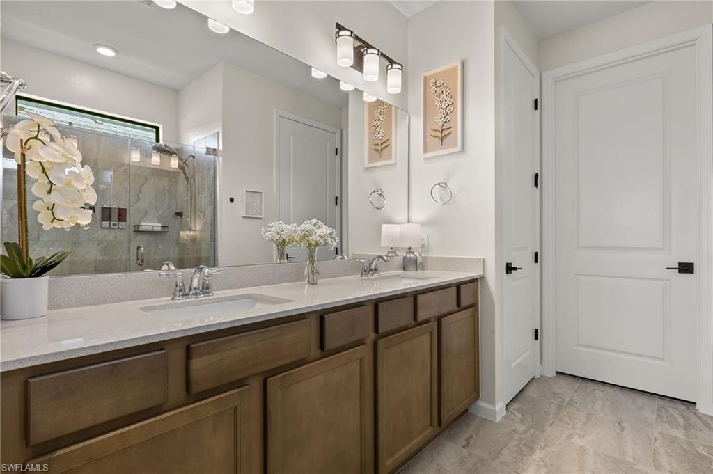 20564 Pebble Glen Dr Property Photo 18