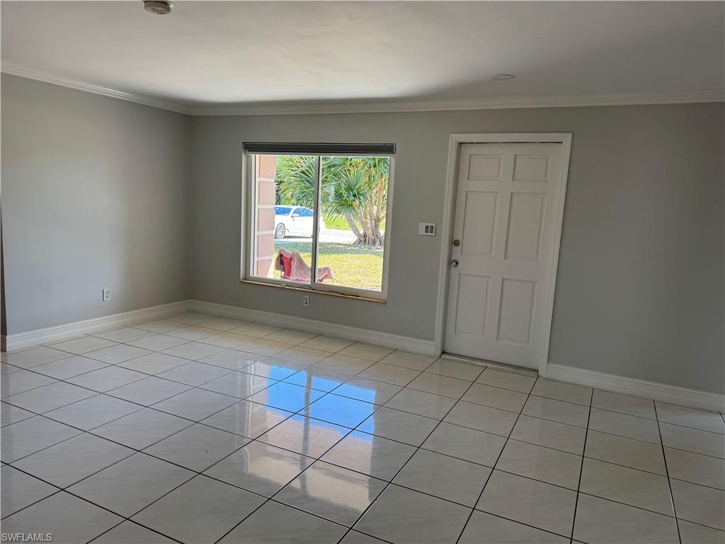 115 Willoughby Dr Property Photo 3