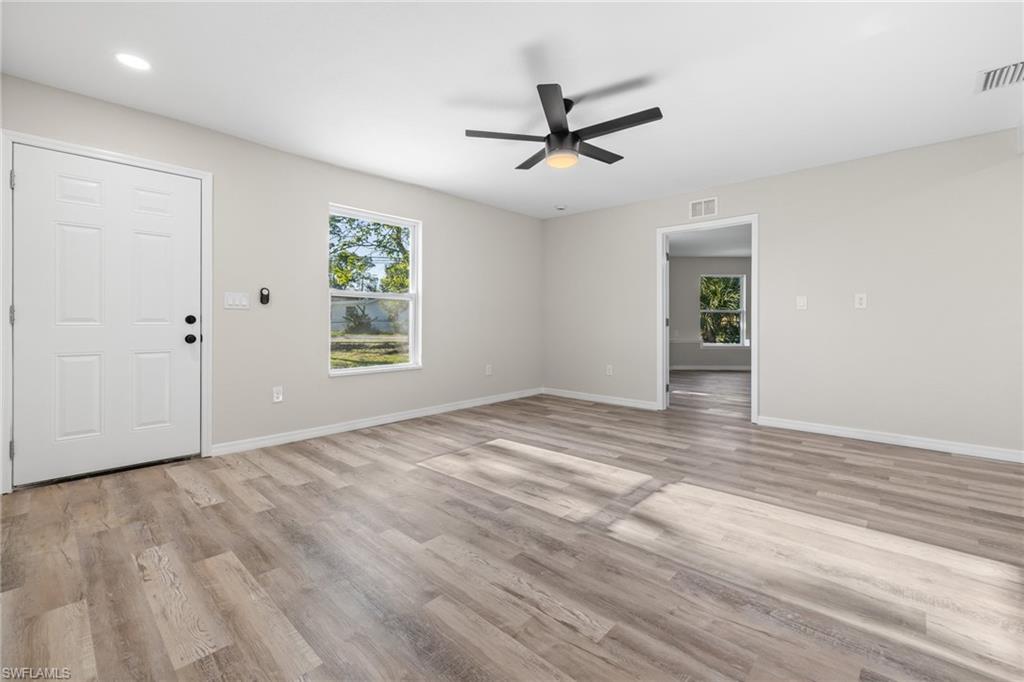 3309 Michigan Ave Property Photo 11