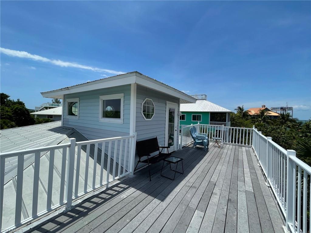 121 Swallow Dr Property Photo 38