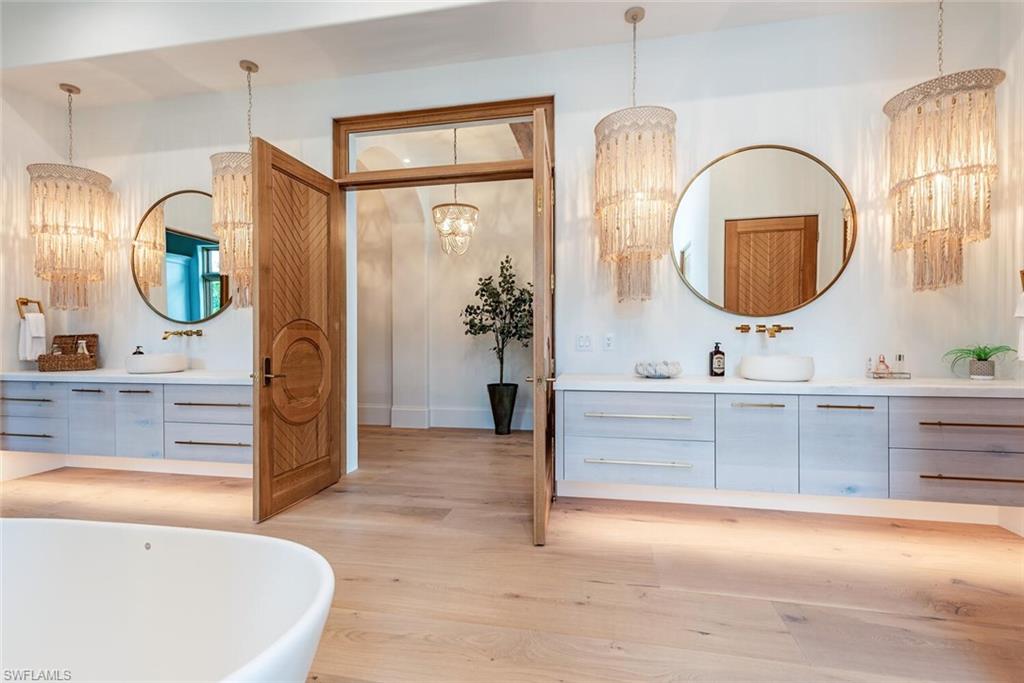 860 Admiralty Parade E Property Photo 16