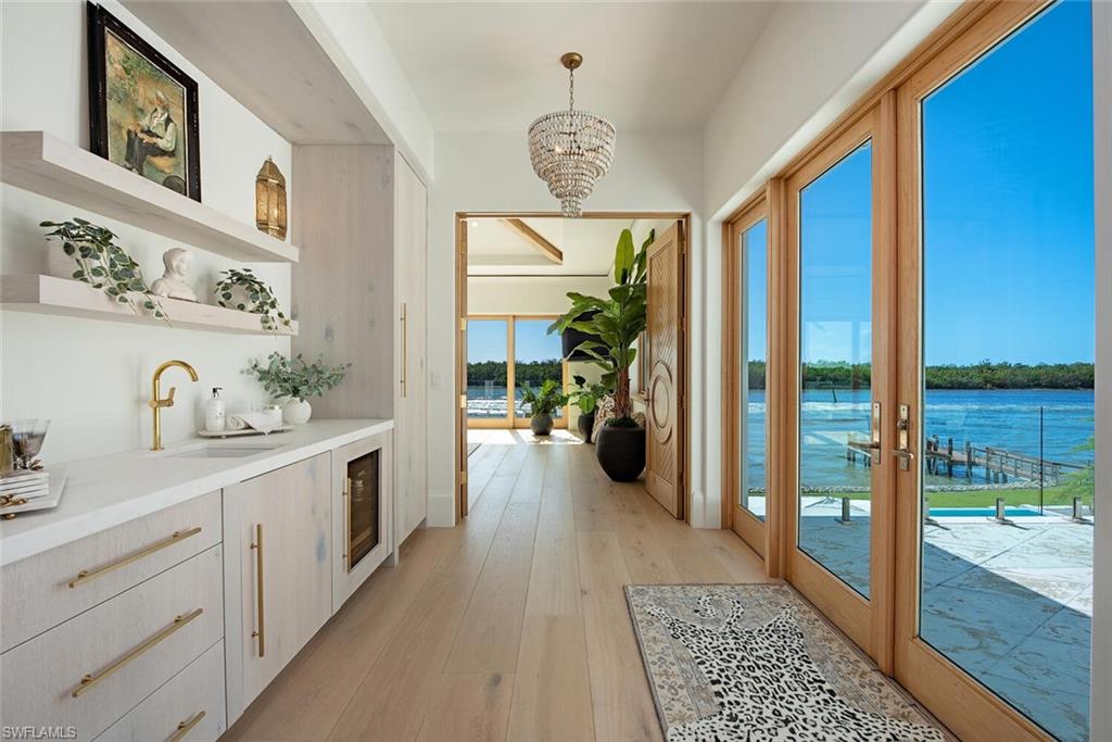 860 Admiralty Parade E Property Photo 22