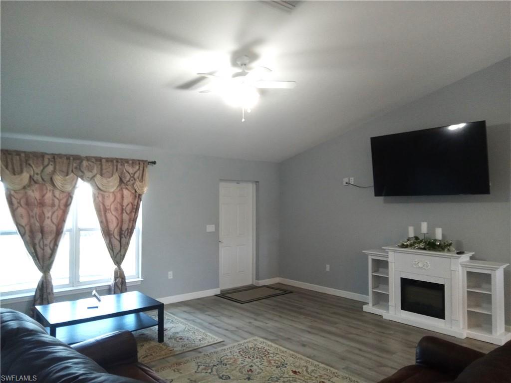 1300 Calumet Rd Property Photo 9