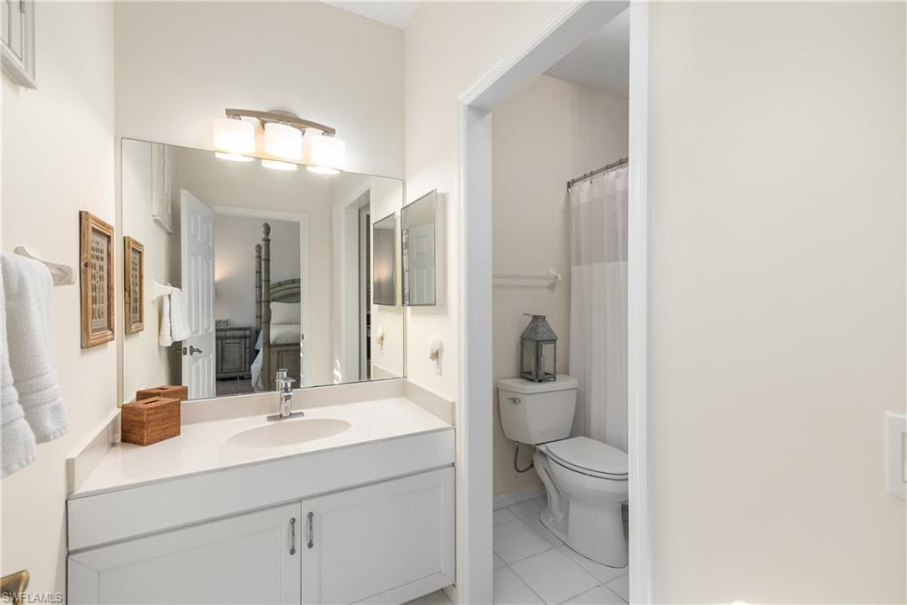 4400 Riverwatch Dr # 203 Property Photo 13