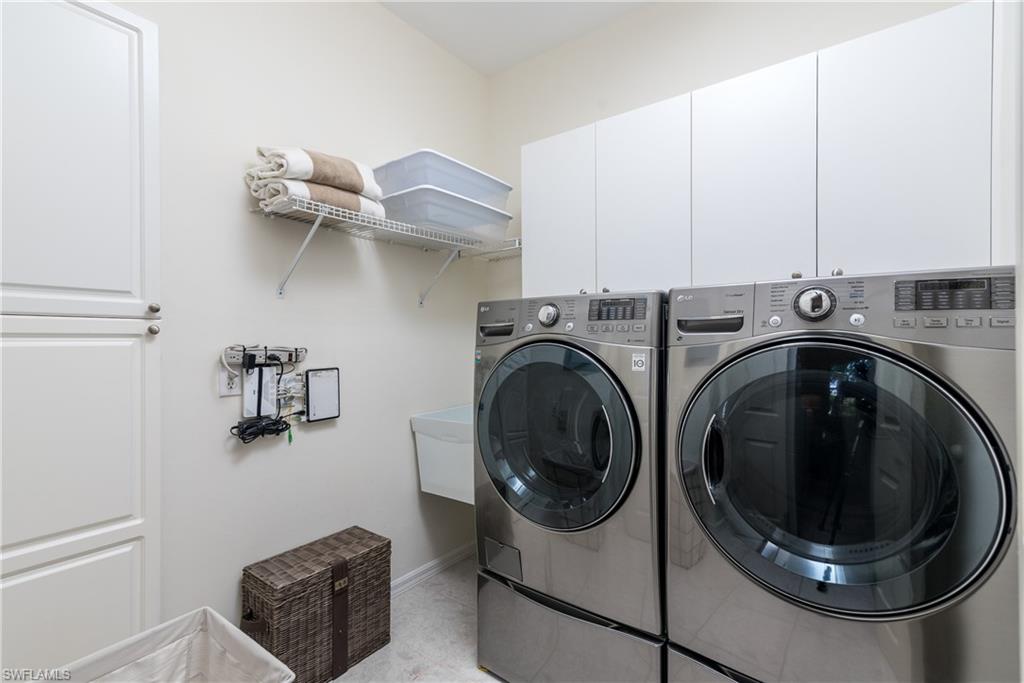 4400 Riverwatch Dr # 203 Property Photo 16