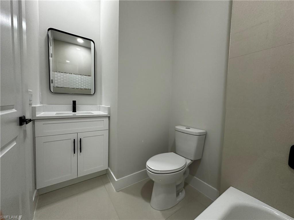 732 Troy Ave Property Photo 36