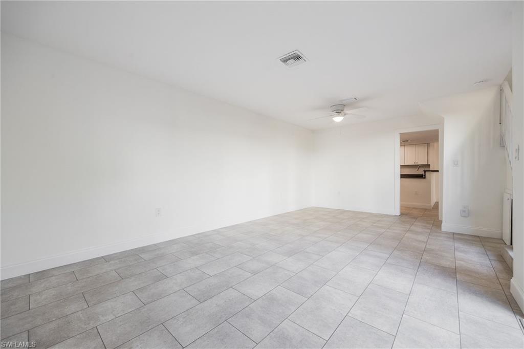 11674 Pointe Circle Dr Property Photo 9