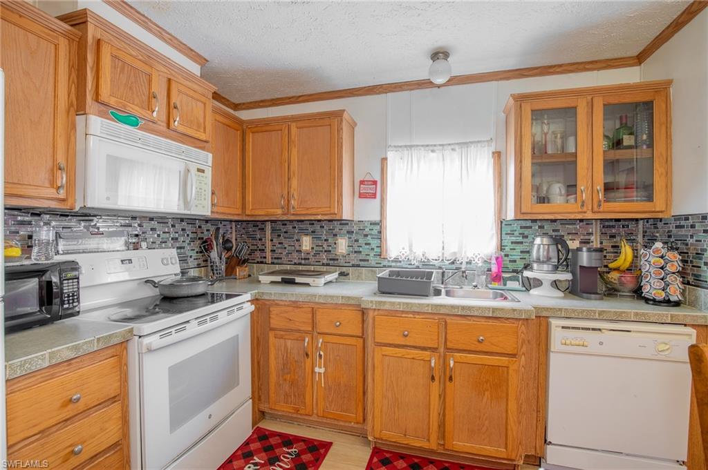 602 Bowden Rd Property Photo 7