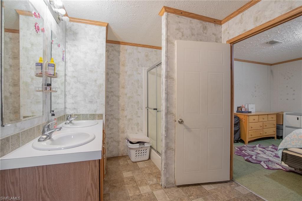 602 Bowden Rd Property Photo 20